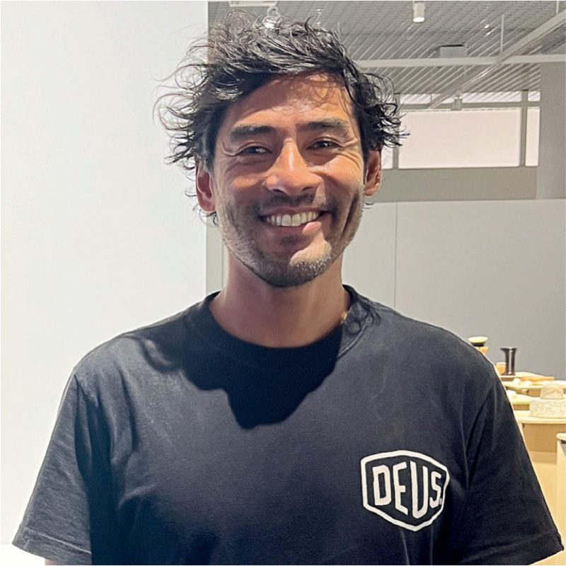 15 Rodrigo Matsuda
